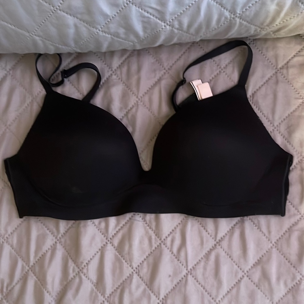 Incredible by VS PUSH UP NO WIRE